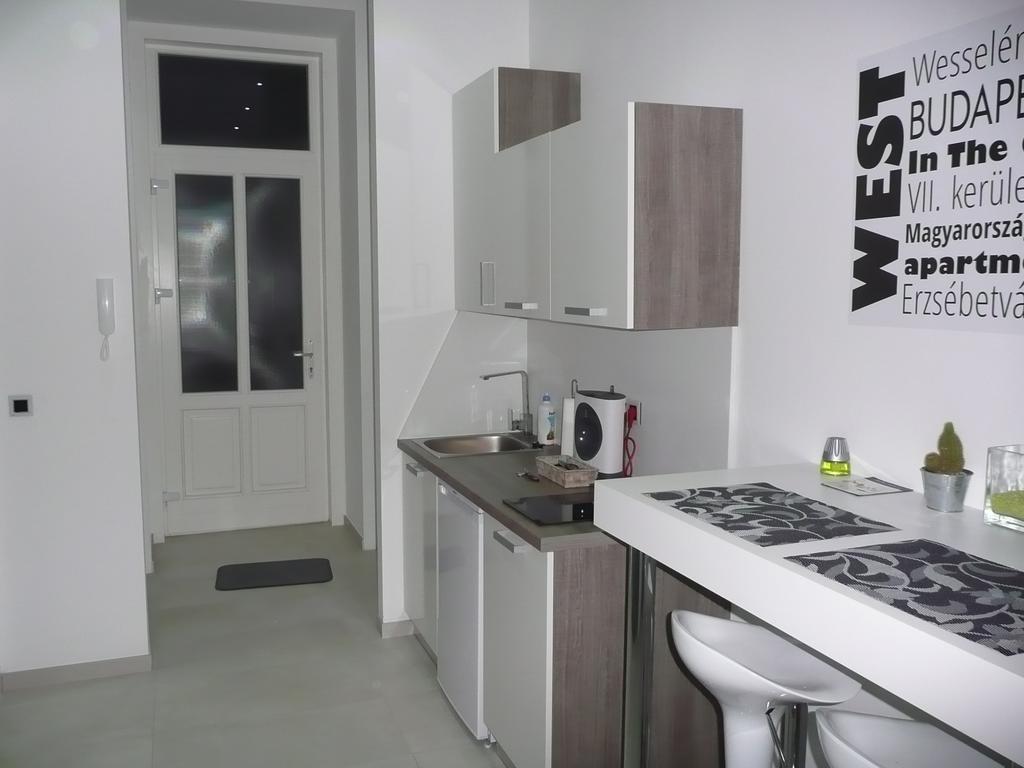 In The City Budapest Apartments Szoba fotó